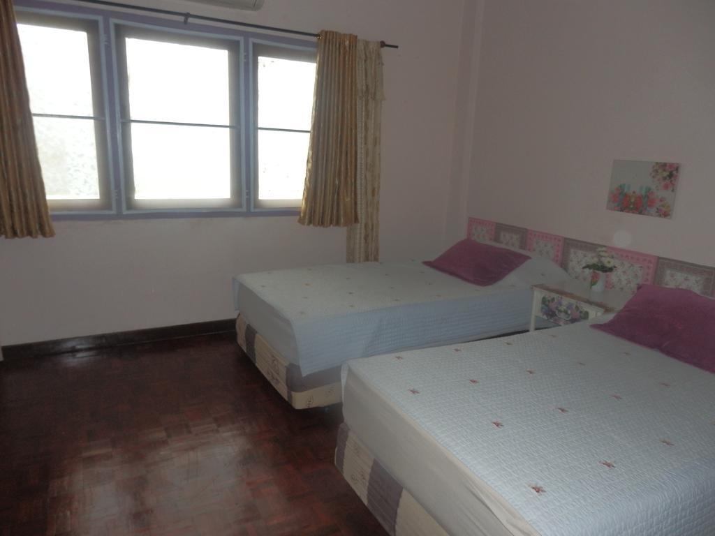 Hua Hin Tour Guesthouse Kültér fotó